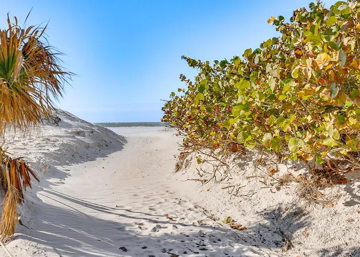 Ferienhaus 'driftwood Suite' - Walk To Clearwater Bch *